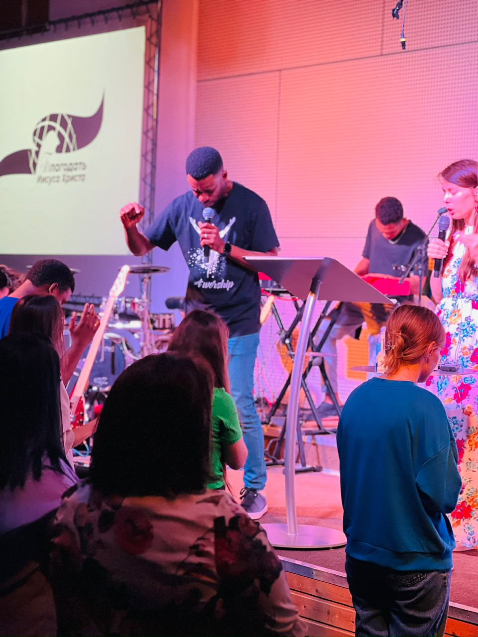 A New Generation of Worshippers Rising